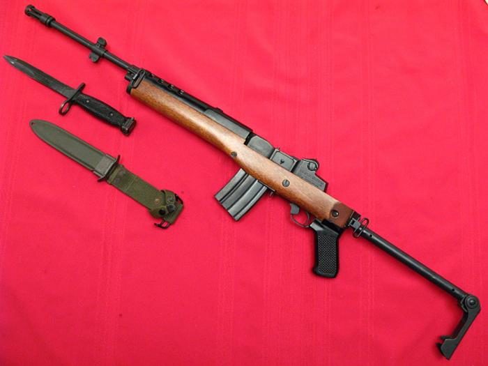 最好的5支半自动步枪,mini-14和ak-47上榜,最后一支和m416相似