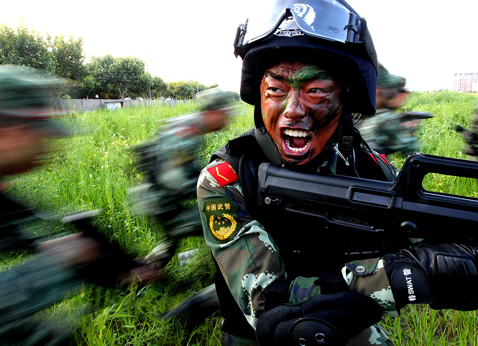 中国军队的战斗意志能有多强?一个入伍40天的武警新兵这么说!