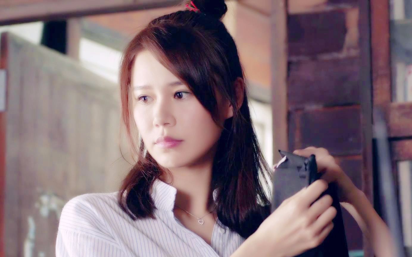 19亿千金,作为新晋花旦,到底有着怎样的经历