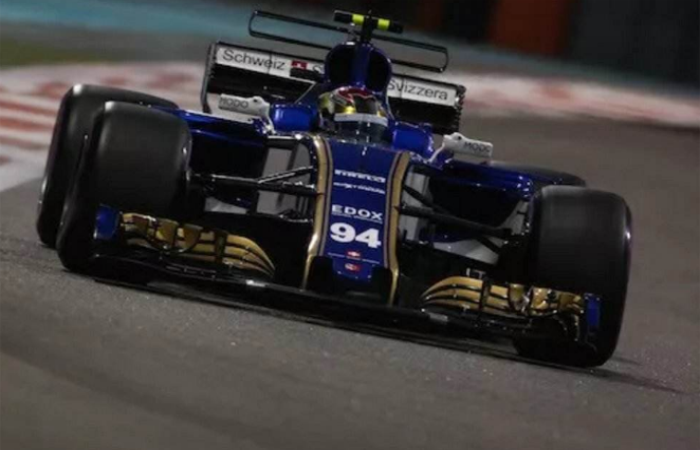 贝纳通车队:速度的力量,方程式赛车让人狂热,十分出色.贝纳通车队方程