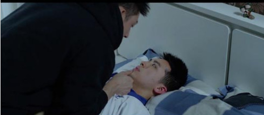 韩国翻拍腐剧《上瘾,看到两位男主,网友:该有的尺度不能少