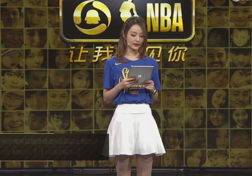 nba最美中国女记者图片