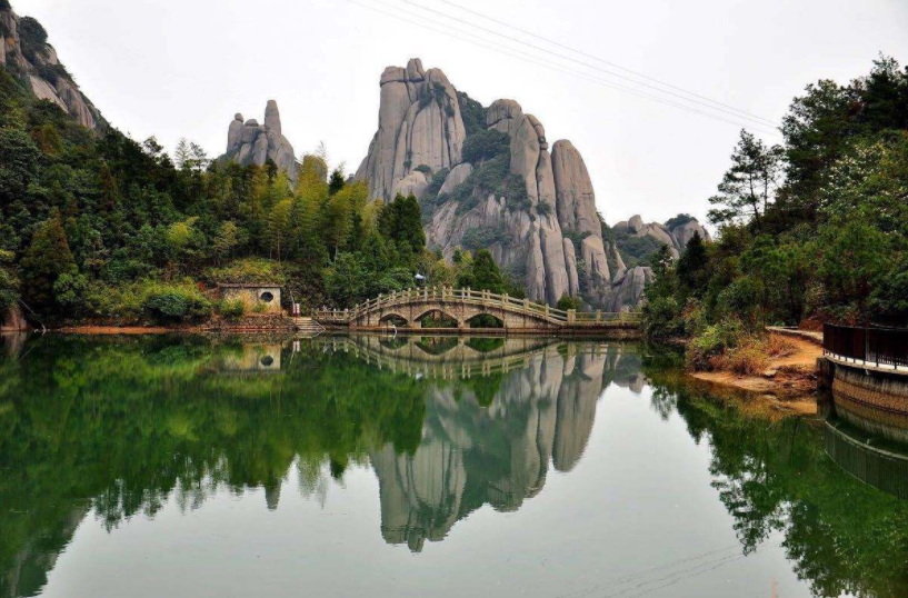 福建旅游名山前三甲,武夷山上榜,另外两座名字你可能都不认识!