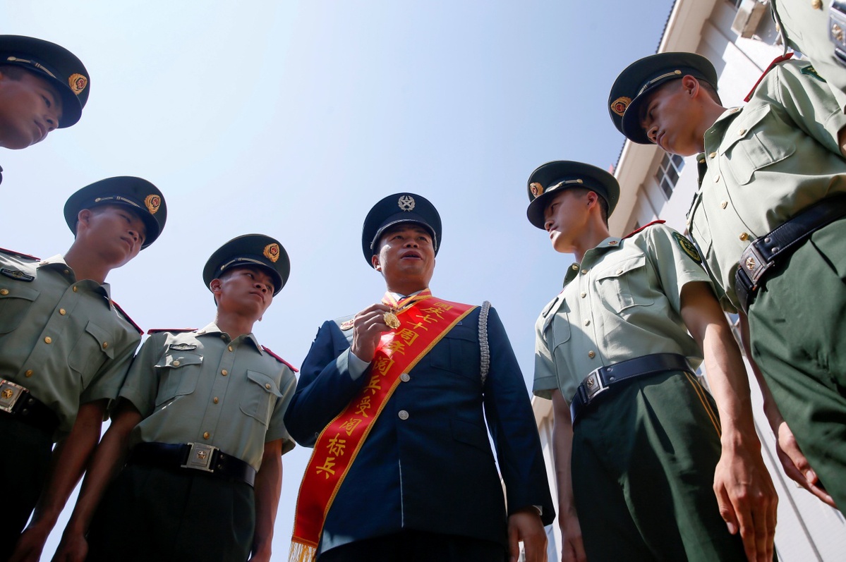 受阅归来,这名老兵告诉你阅兵场上的故事