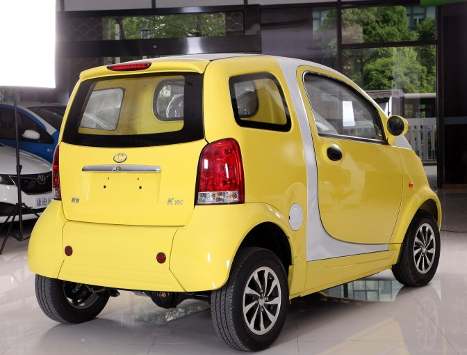 这车的品牌很少有人听过,售价15万,补贴完只需4.88万