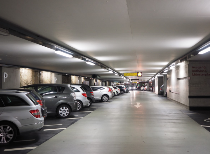 沿海地区地下车库潮湿结露现象普遍的原因