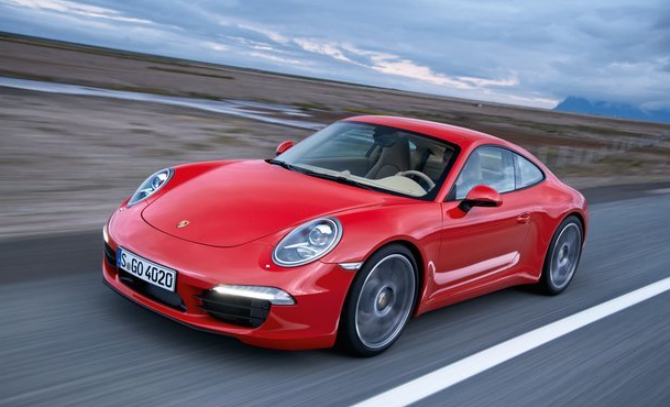 2019年保时捷911 2019新款保时捷911三星e210l电池