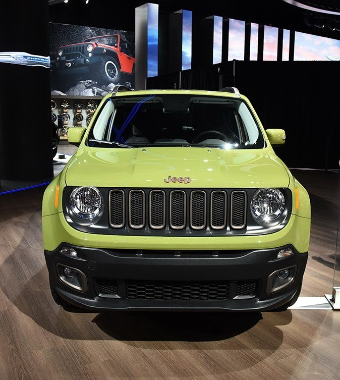 jeep自由侠:这是一辆有着非常帅气外观的汽车,外观方面依旧是大家喜欢