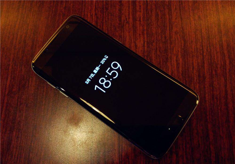 华为手机息屏显示功能原来这么实用,其实非常简单,快来学学!