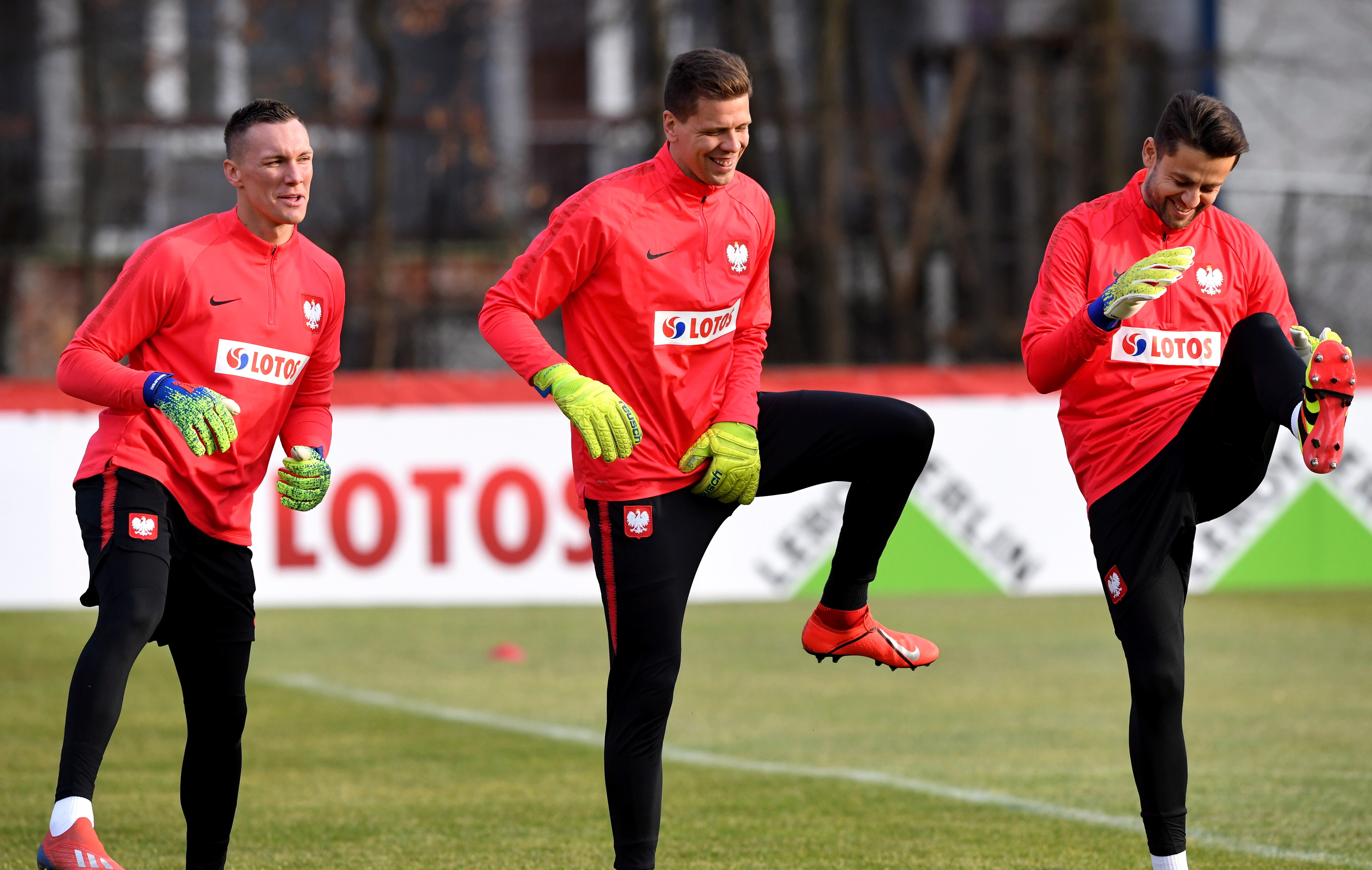 足球——波兰队备战欧锦赛预选赛