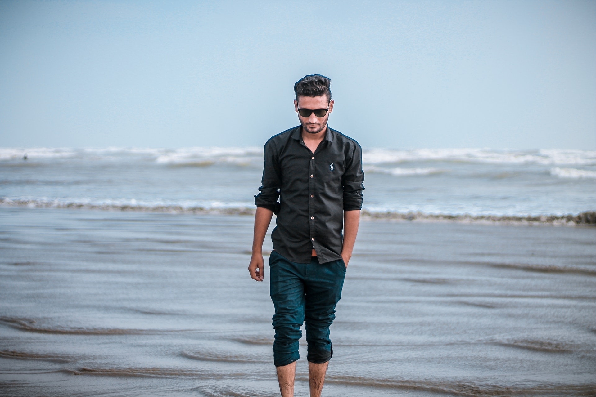 四个男人告诉你:中年男人动情后,是这样的