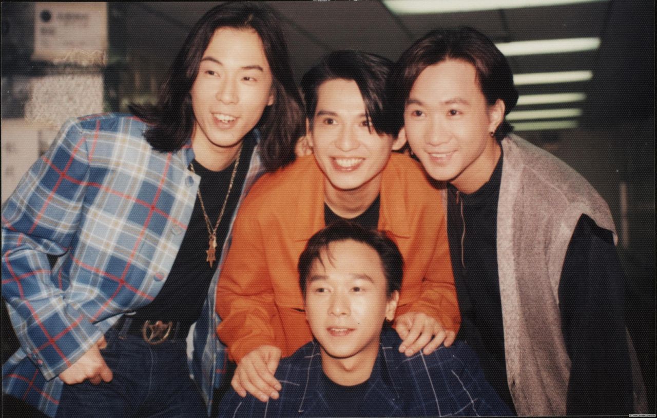 周杰伦和黄家驹谁更有才华 网友评论一针见血