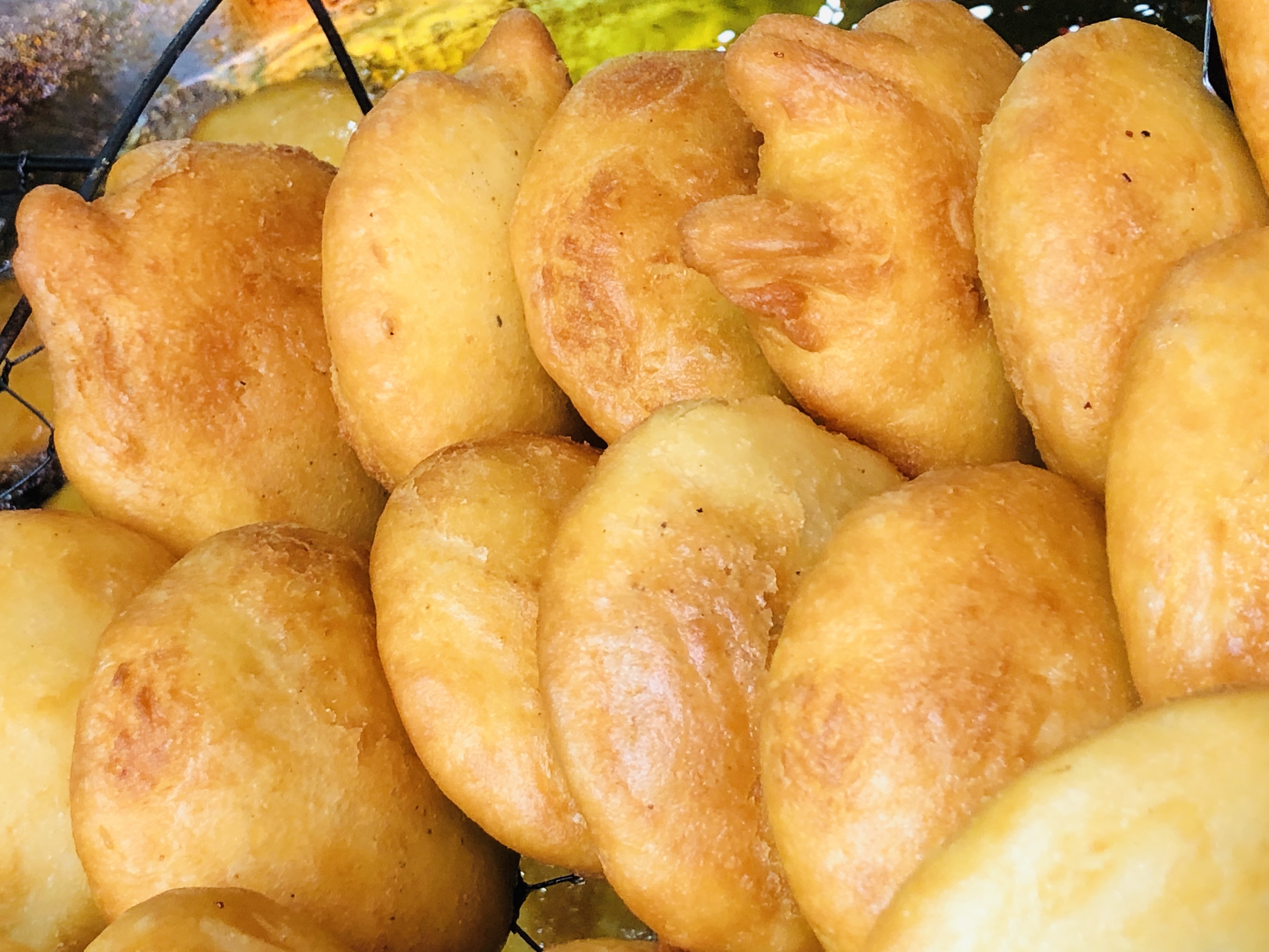 《中国纪录》新媒体再访武汉"和堂斋":教你油香美食如何吃