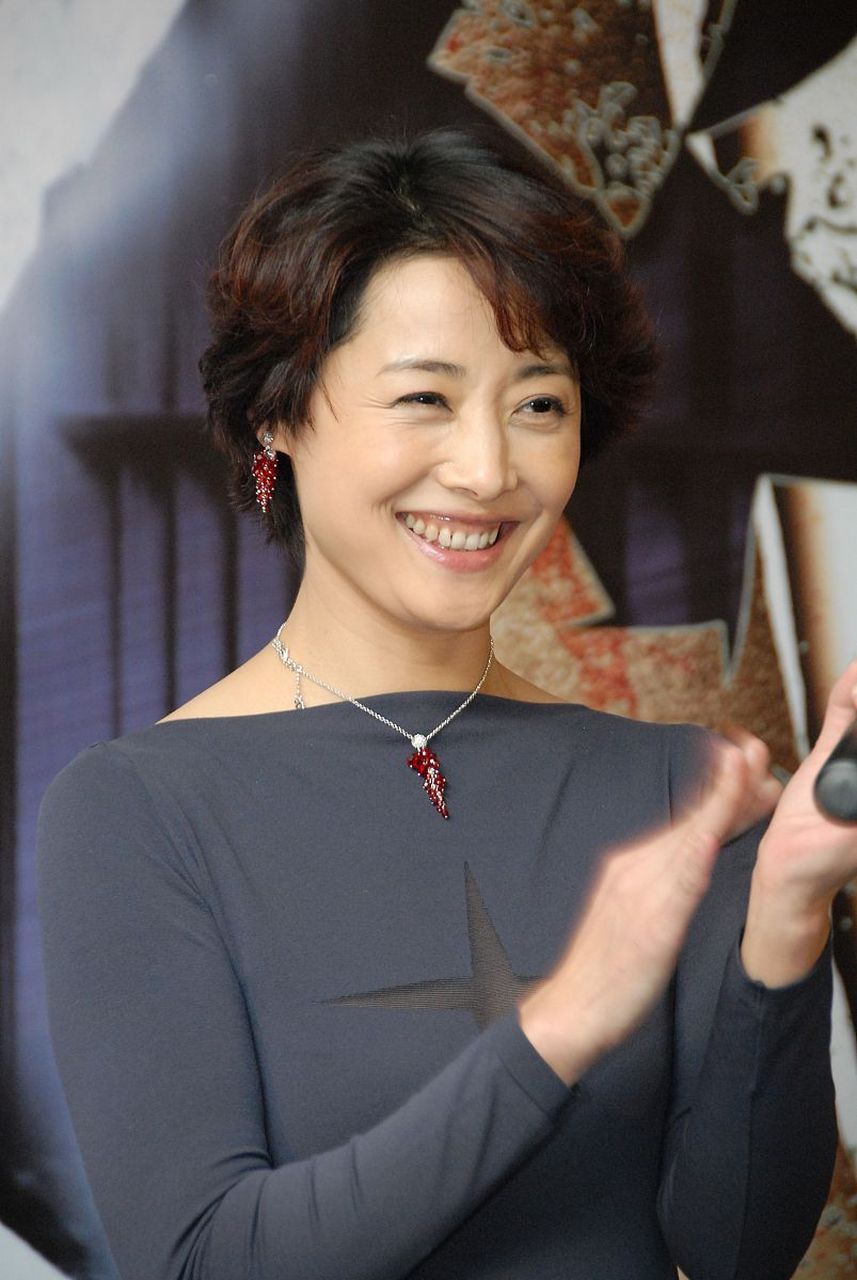 爱如春光,剧中刘蓓情感细腻动人,演技秒杀老戏骨吴