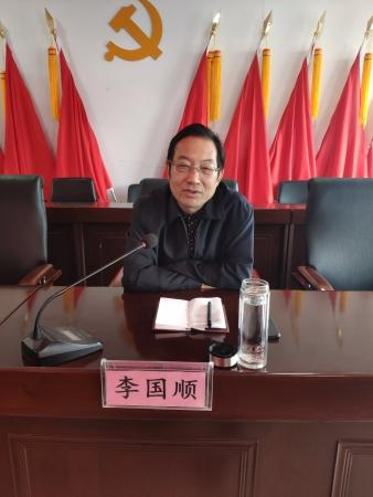 坚守初心 担当作为——舞钢市人大副主任李国顺到八台镇讲授专题党课