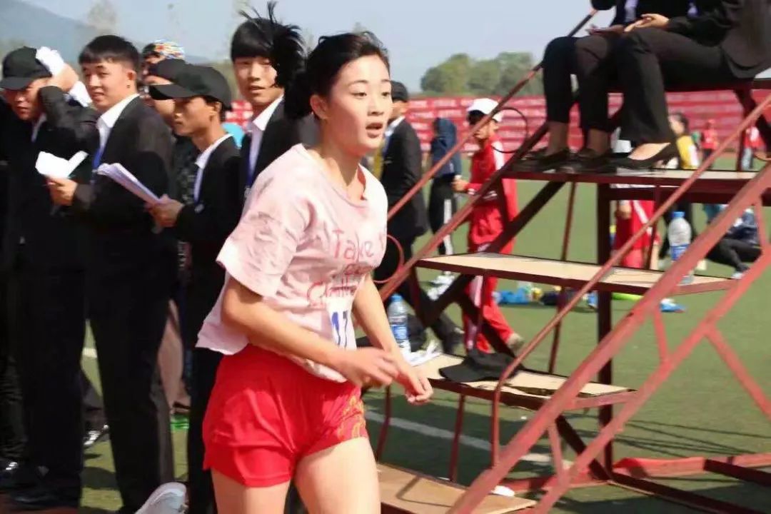 榜样的力量 钟丽娟:运动上的小超人,青年身边的好榜样!