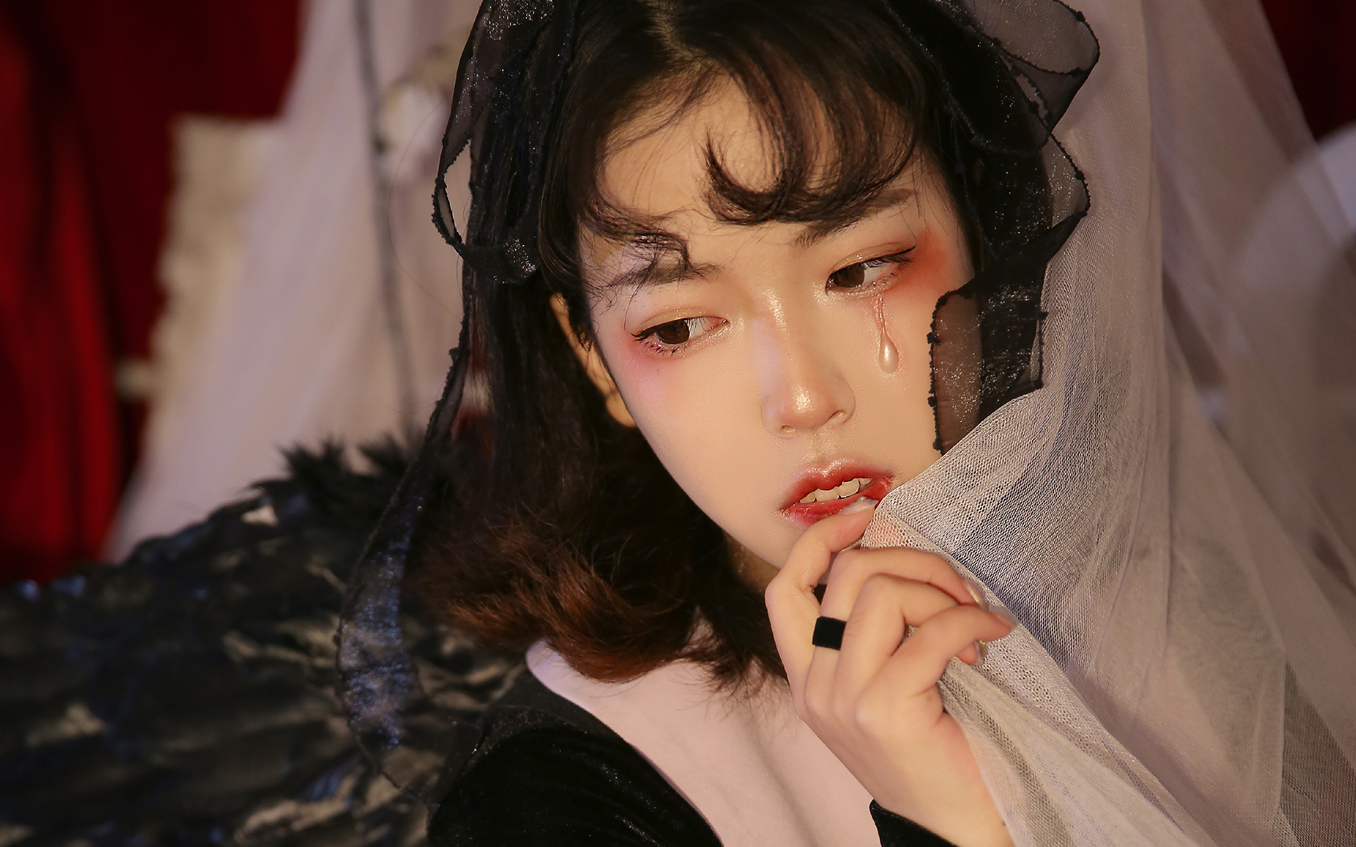 摩羯女和天蝎男:自省和虐恋