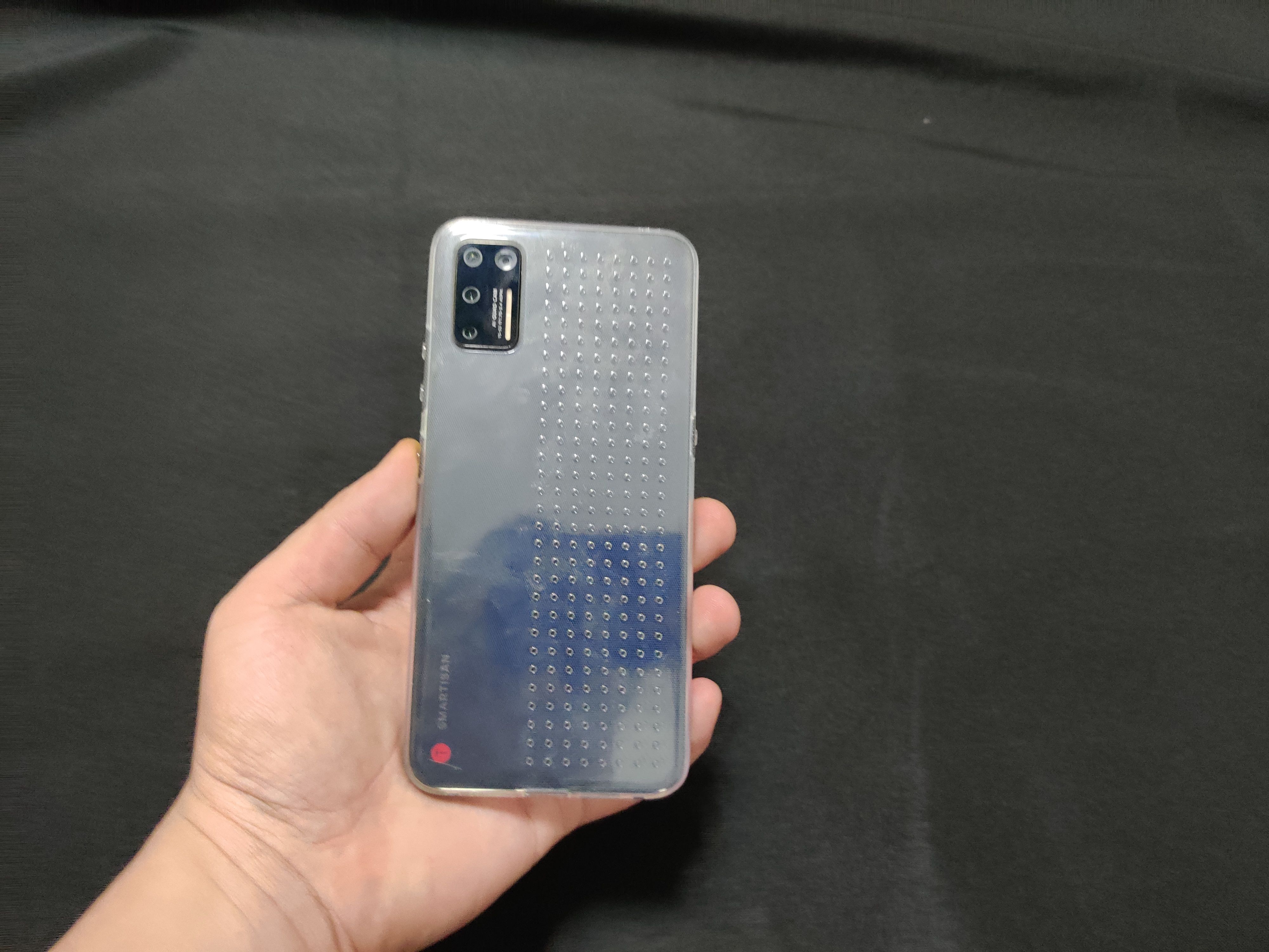 效率革命?坚果pro3深度评测:依然是东半球最有想法的android