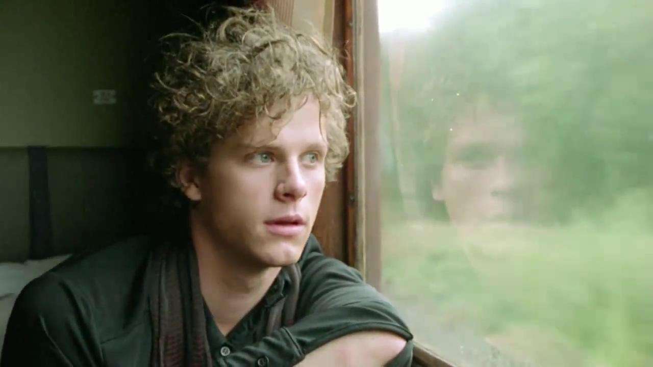 相爱太短,忘却太难,瑞典感人同性迷你剧《戴上手套擦眼泪》