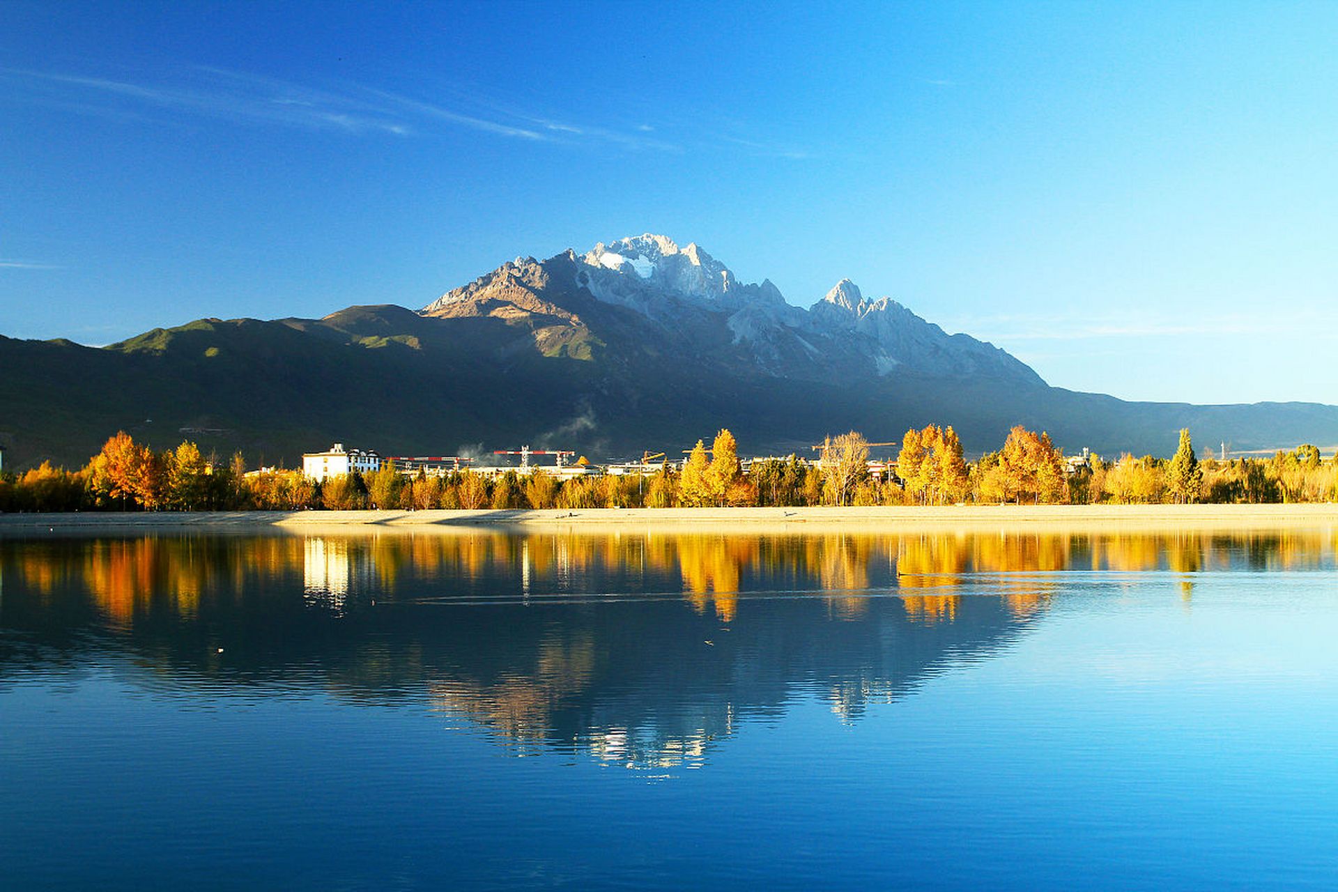 一些唯美如画阳光风景, 又让我们充满希望憧憬.