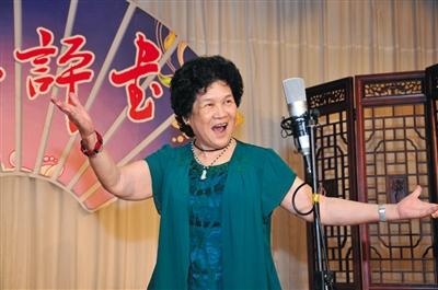 女"先生"们改变了评书江湖