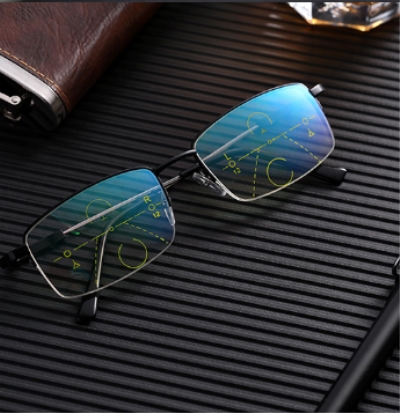 别买老花镜!"无量镜"问世,智能变焦,年轻10岁,人人买得起