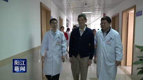 著名教授庄广伦指导阳江市人民医院学科建设