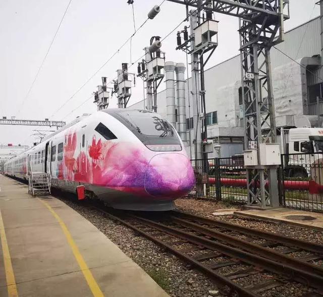 海口市郊列车7月1日试运行,下周一上班就可以坐上了