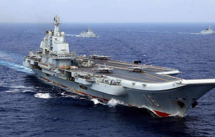 10万吨航母没开工就泡汤了,设计图高价卖出,总师气得大怒不干了