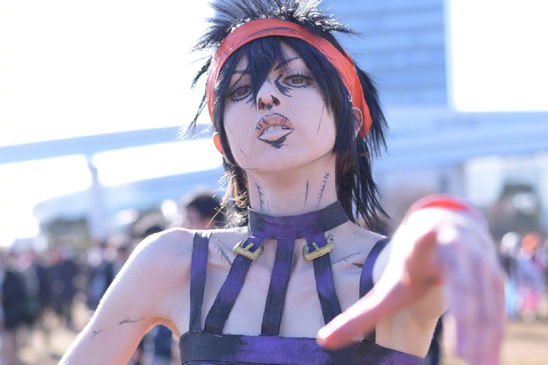 漫展上有人cos纳兰迦,还原度满分,荒木线注入灵魂