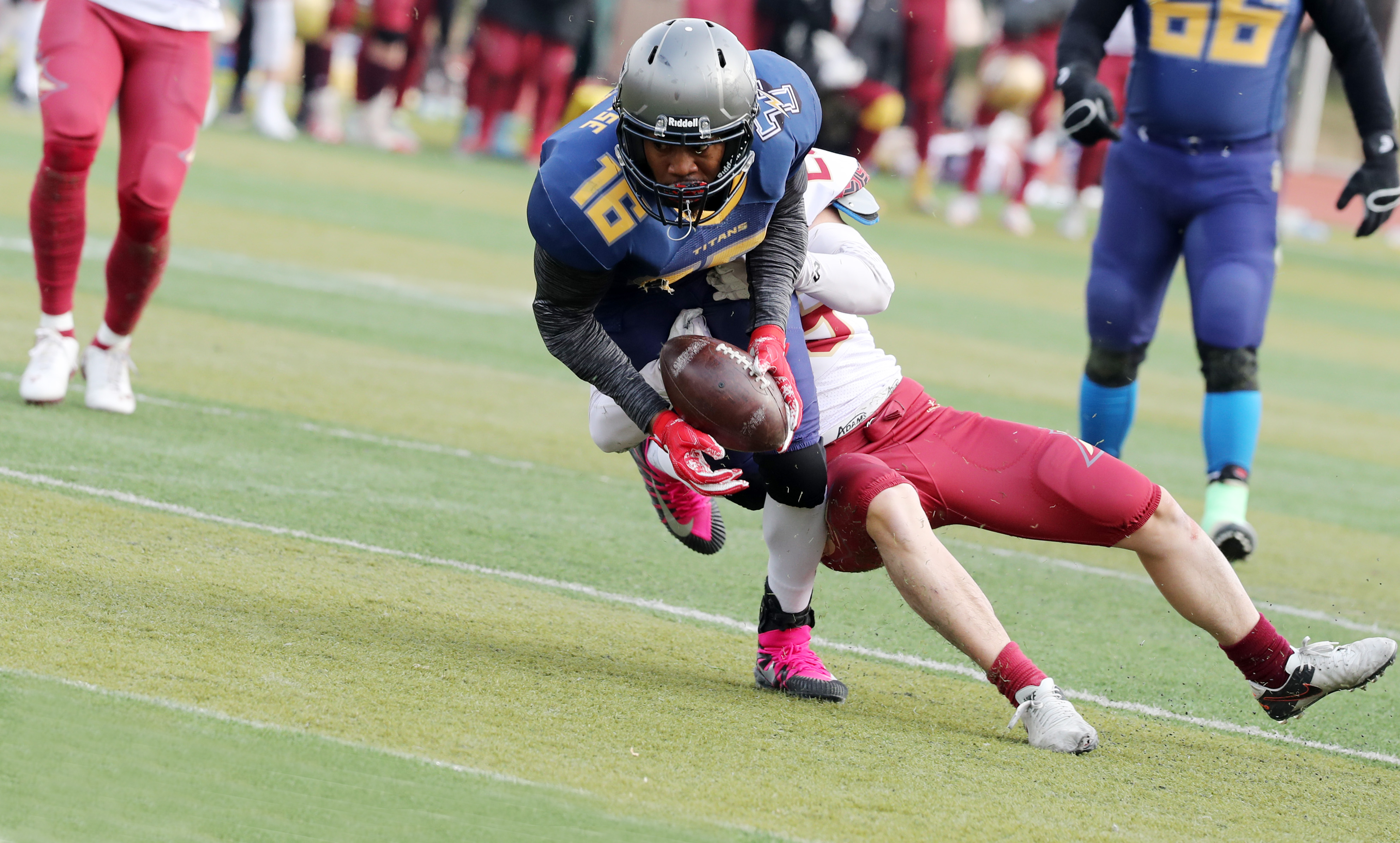 (体育)(9)橄榄球——中国美式联盟联赛:上海勇士夺冠