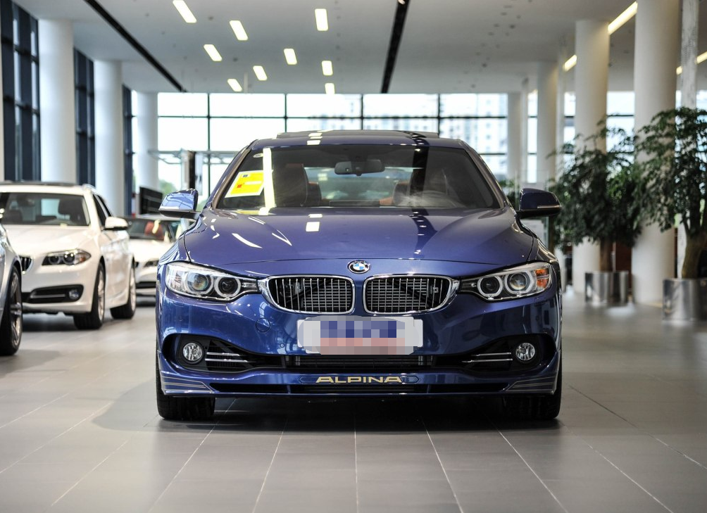 给大家赏析一款宝马alpina b4 biturbo coupe