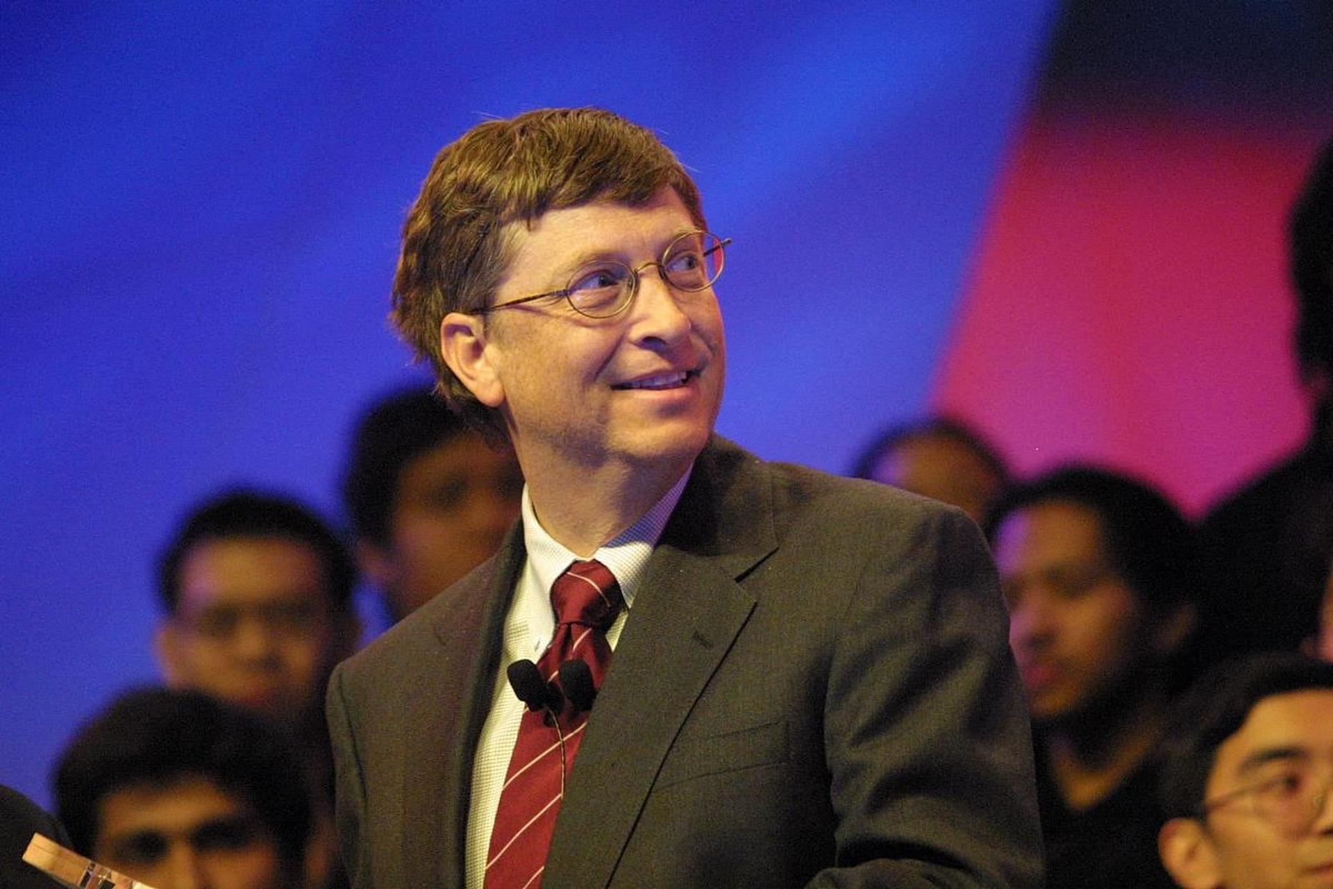 the hostess apologized to her unexpected guest for serving an