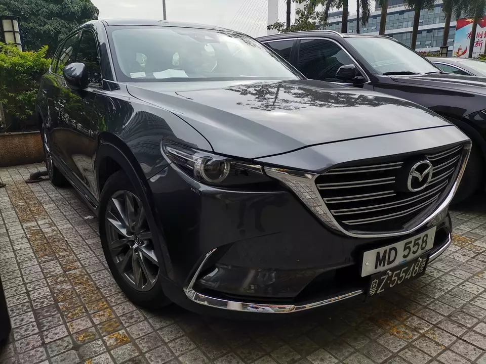 马自达cx9实车曝光,颜值甩奥迪十条街?车友:这脸被打肿了