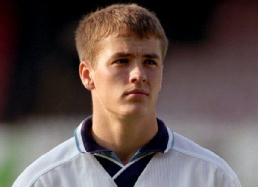 这位英格兰金童英俊无比,曾是万千少女的梦中情人却遭人诟病