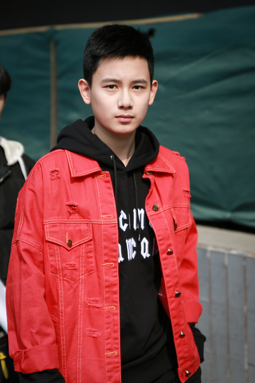 胡先煦主演的《大考》的确是扑了.