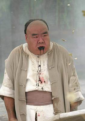 当年"肥猫"出新戏,今68岁仍对演艺热情似当年,妻子一直守护着