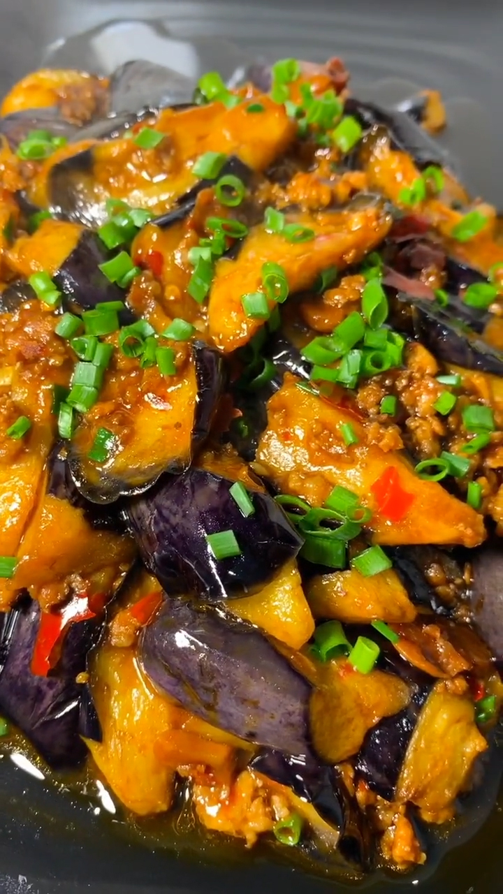 家常菜茄子肉末,做法容易,入味不油腻,超下饭