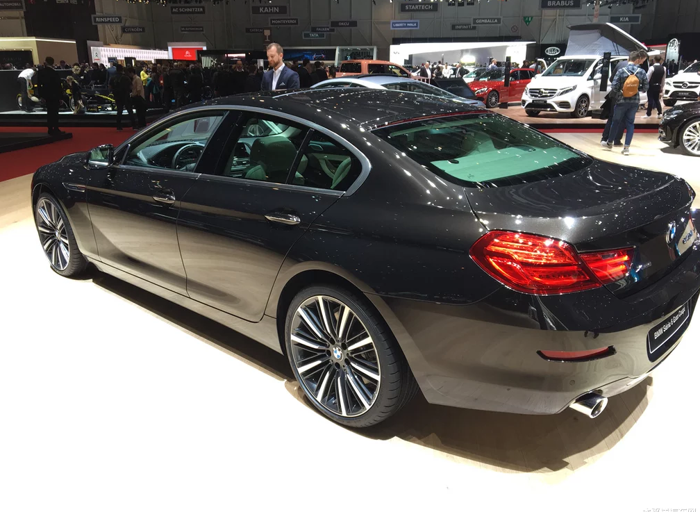 为大家品读一款宝马6系640i 双门轿跑