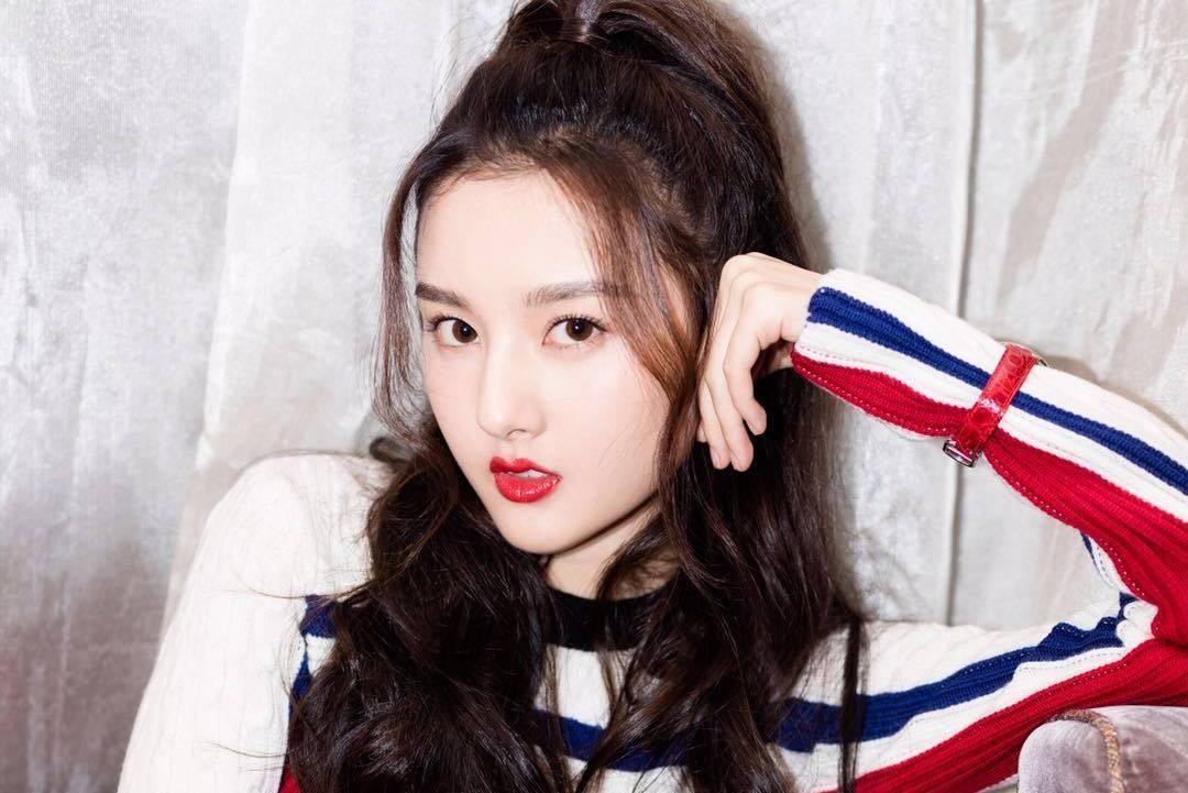 脸上这些部位比较小的女生,大多很讨男生喜欢,妥妥的初恋脸!