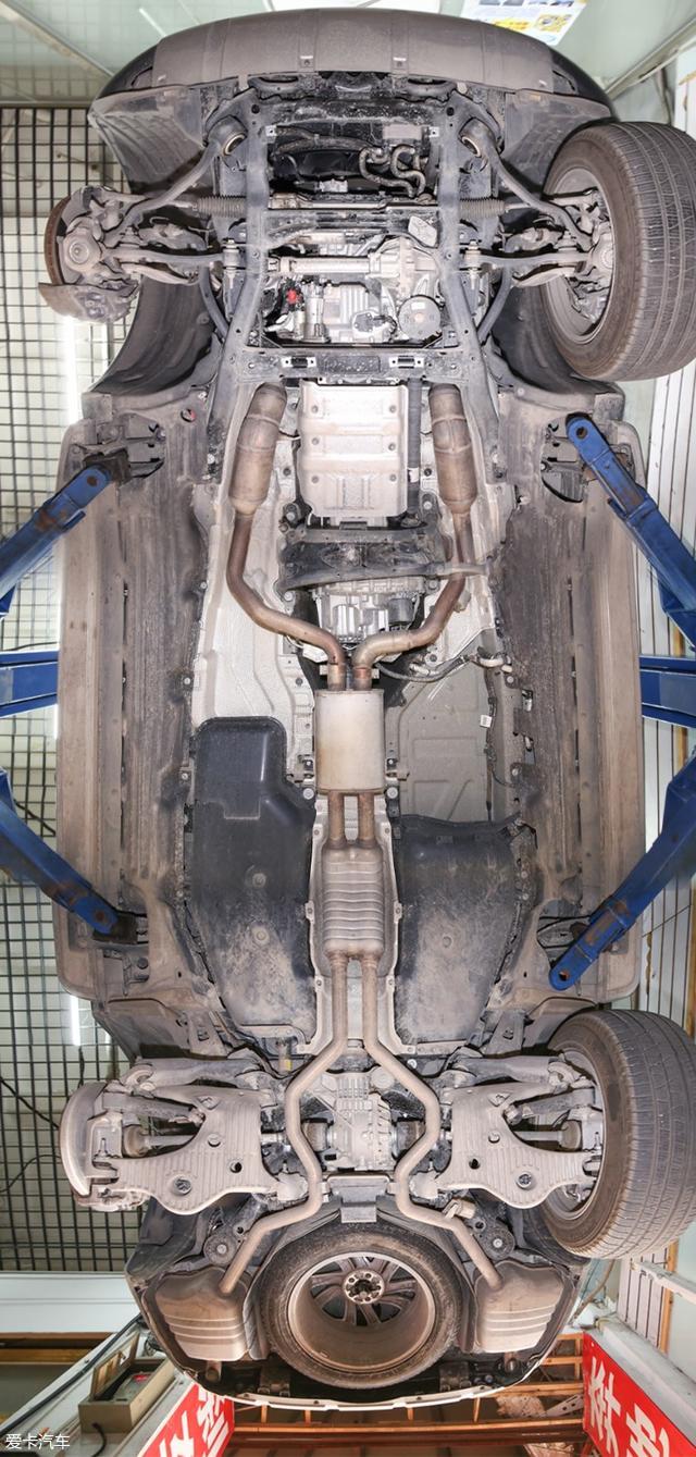 保障全地形能力 全新路虎发现底盘解析