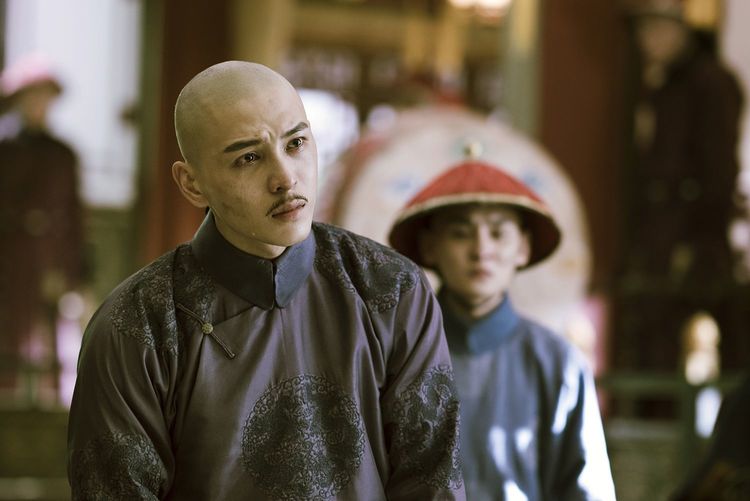 乾隆弟弟弘昼,生前为何多次表演"活出丧"的闹剧?