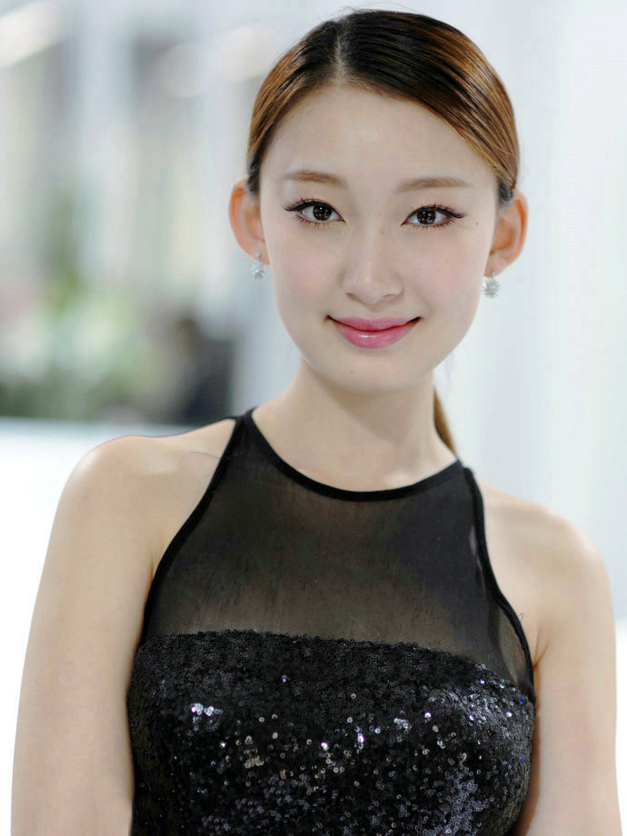 人像摄影(端庄美丽的靓丽姑娘)