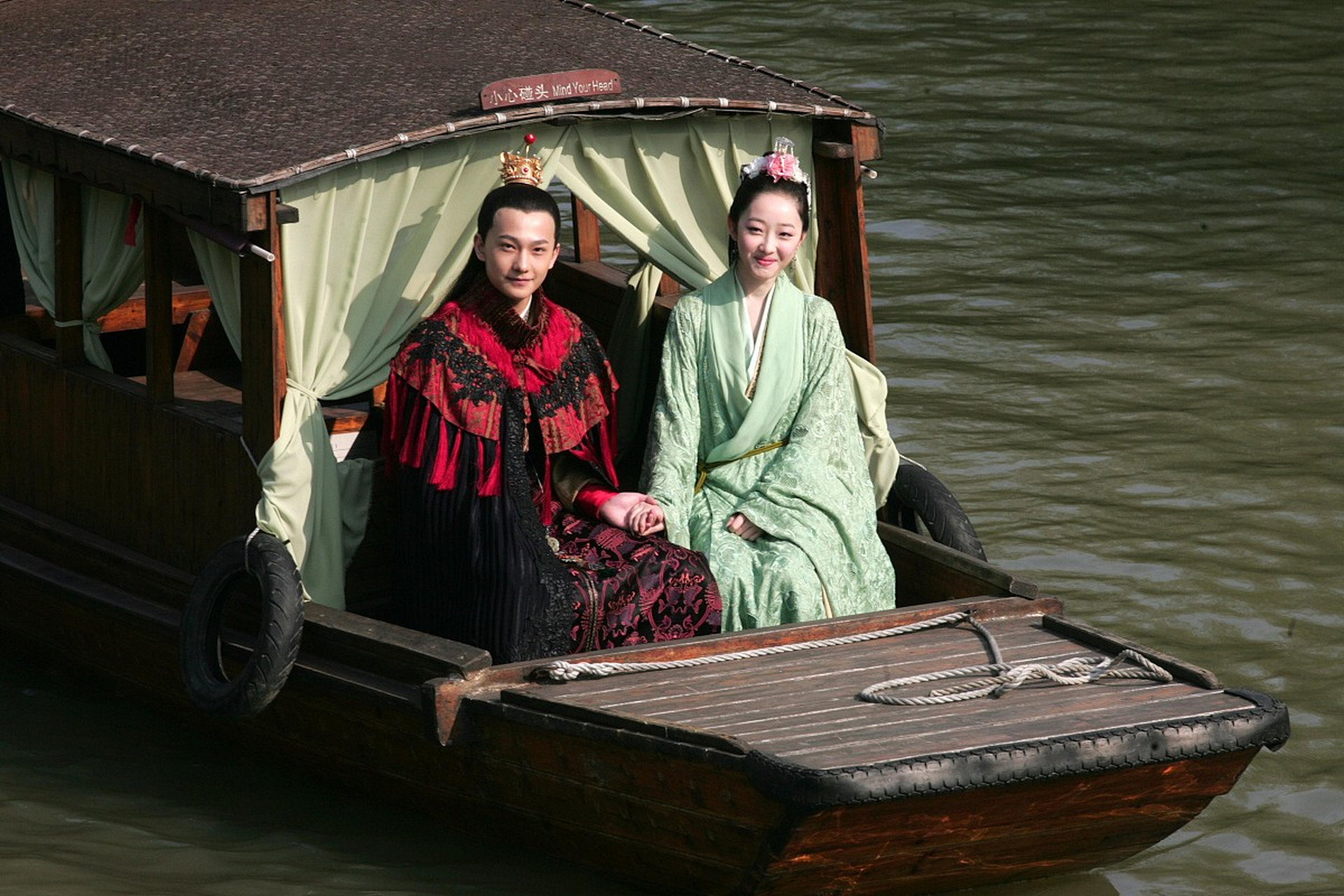 这是什么人间小可爱……#87版红楼梦# #杨洋# #李沁