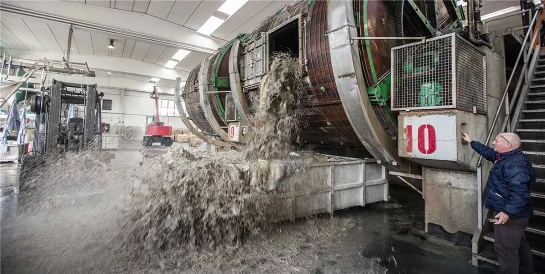 大开眼界!探秘全球顶级皮革加工流程