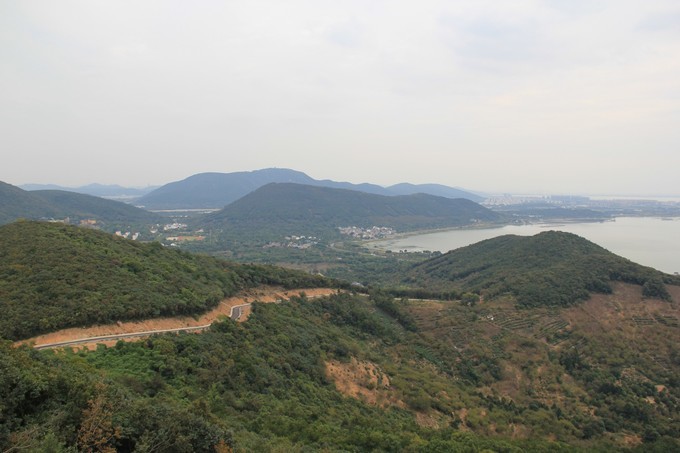 苏州光福潭山徒步游,赏不尽的太湖美