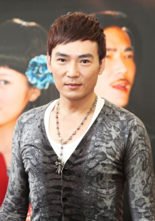 当年为了女儿,焦恩俊把一亿财产给前妻,如今把二婚妻子宠上