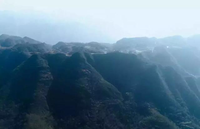 这座距秀山不到70公里的机场,2020年建成