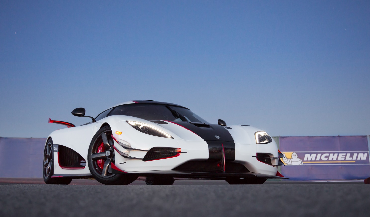 柯尼塞格one:1于2014年推出.