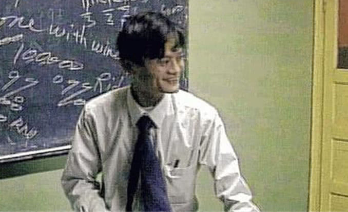 马化腾,马云,雷军等大佬年轻时的样子,最后一位堪称屌丝逆袭?